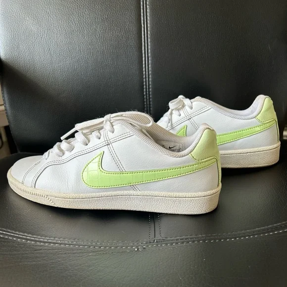 Nike Court Royale Women’s Shoes - Picture 5 of 7